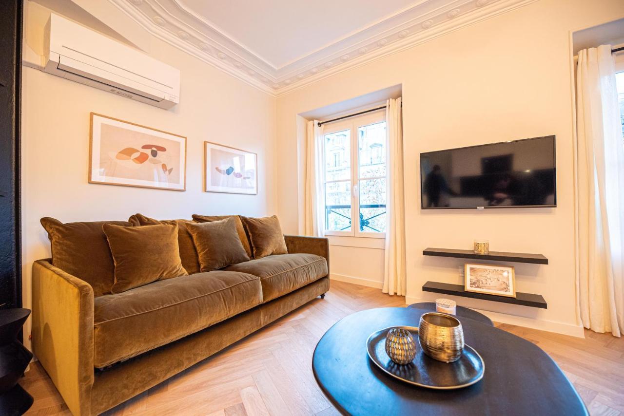 Luxury Apartments In Paris Center Eksteriør bilde