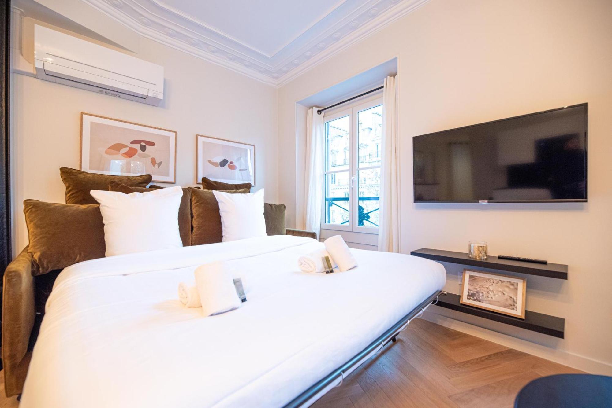 Luxury Apartments In Paris Center Rom bilde